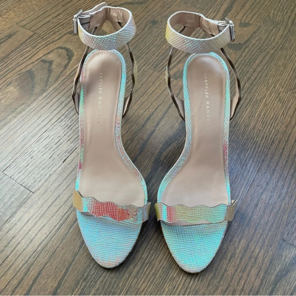 LOEFFLER RANDALL Reina Scalloped Leather Sandal Iridescent - Picture 7 of 13
